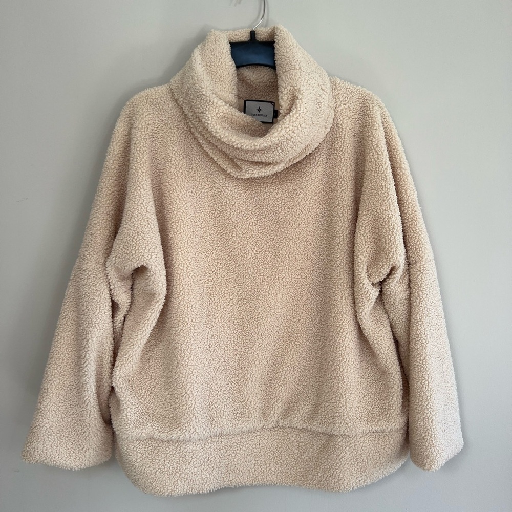 Tuckernuck Rollins Funnel Neck Teddy Tan Fleece Pullover, Large
